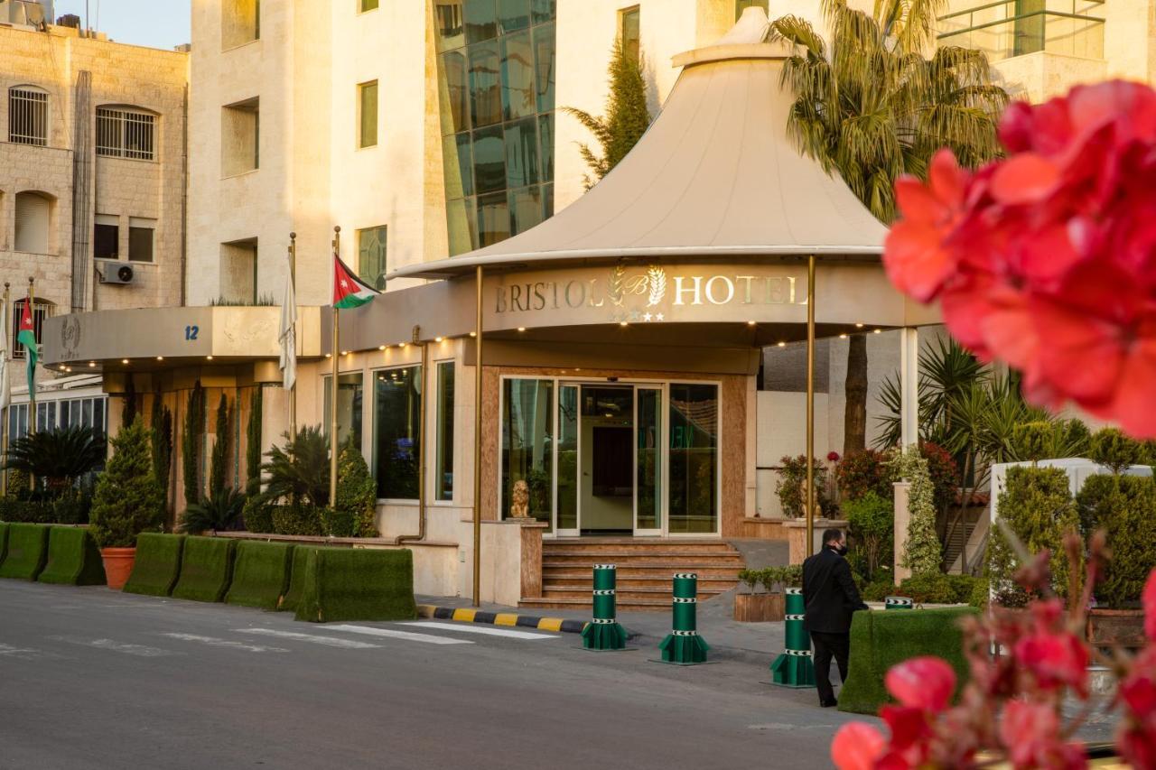 Bristol Hotel Amán Exterior foto The hotel's entrance
